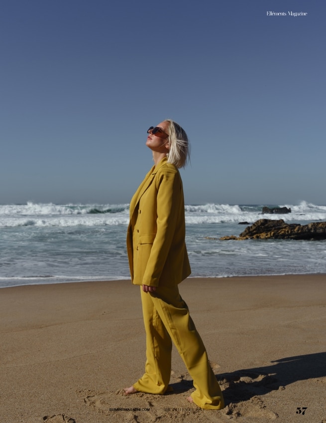 ocean breath photoshoot by Julia Yatel