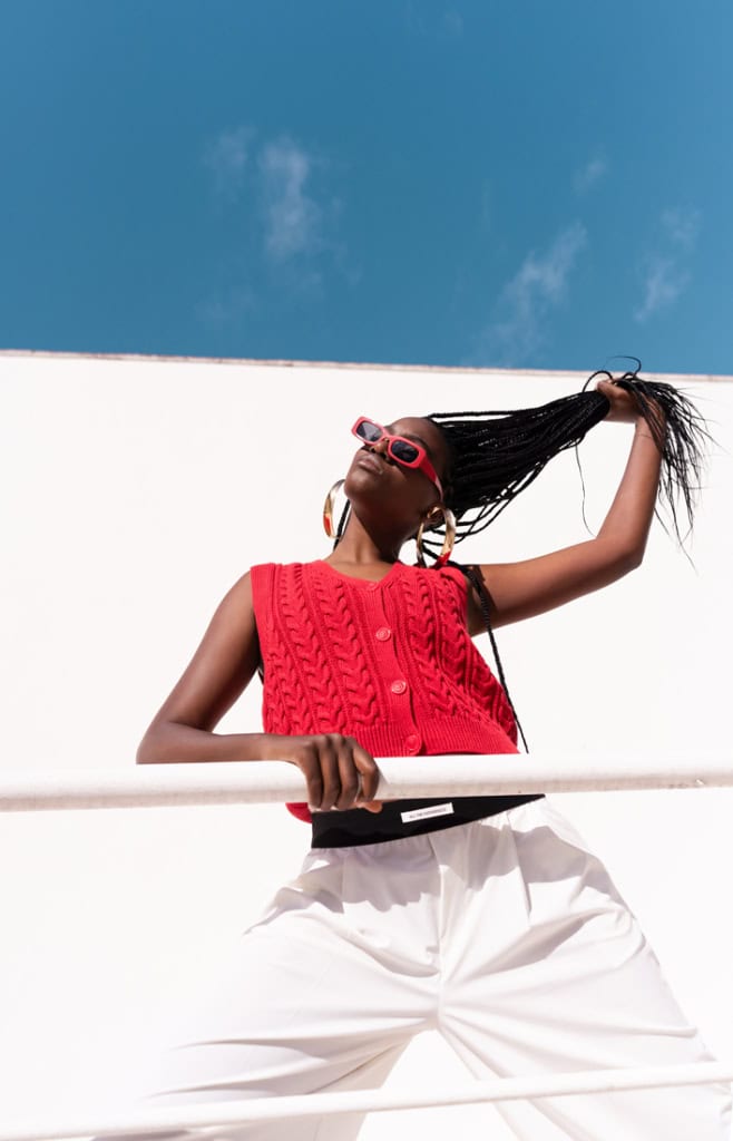 How to stand out for model: Nakoa. Julia Yatel, fashion brands photographer and makeup artist in Lisbon